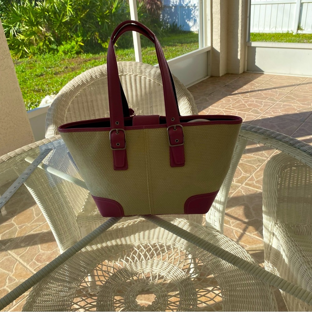 Coach White and Pink Leather Canvas Tote Bag 👜
